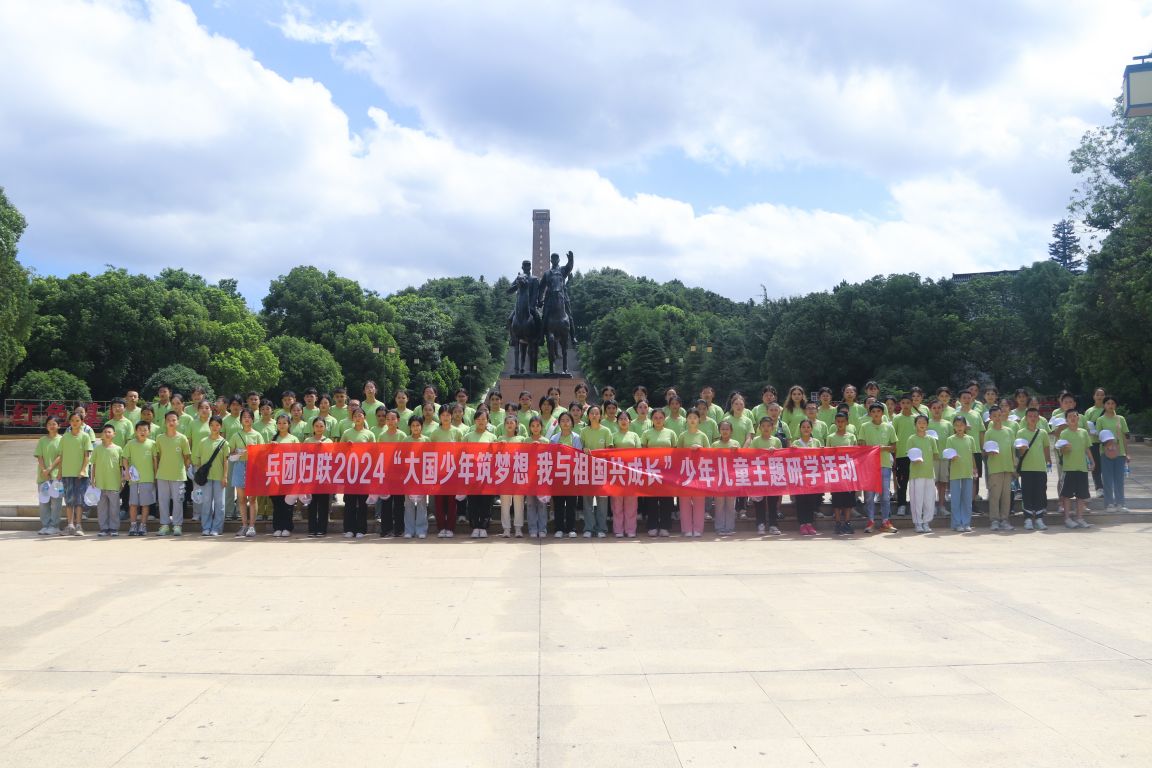 蘇南抗戰(zhàn)勝利紀(jì)念碑.jpg